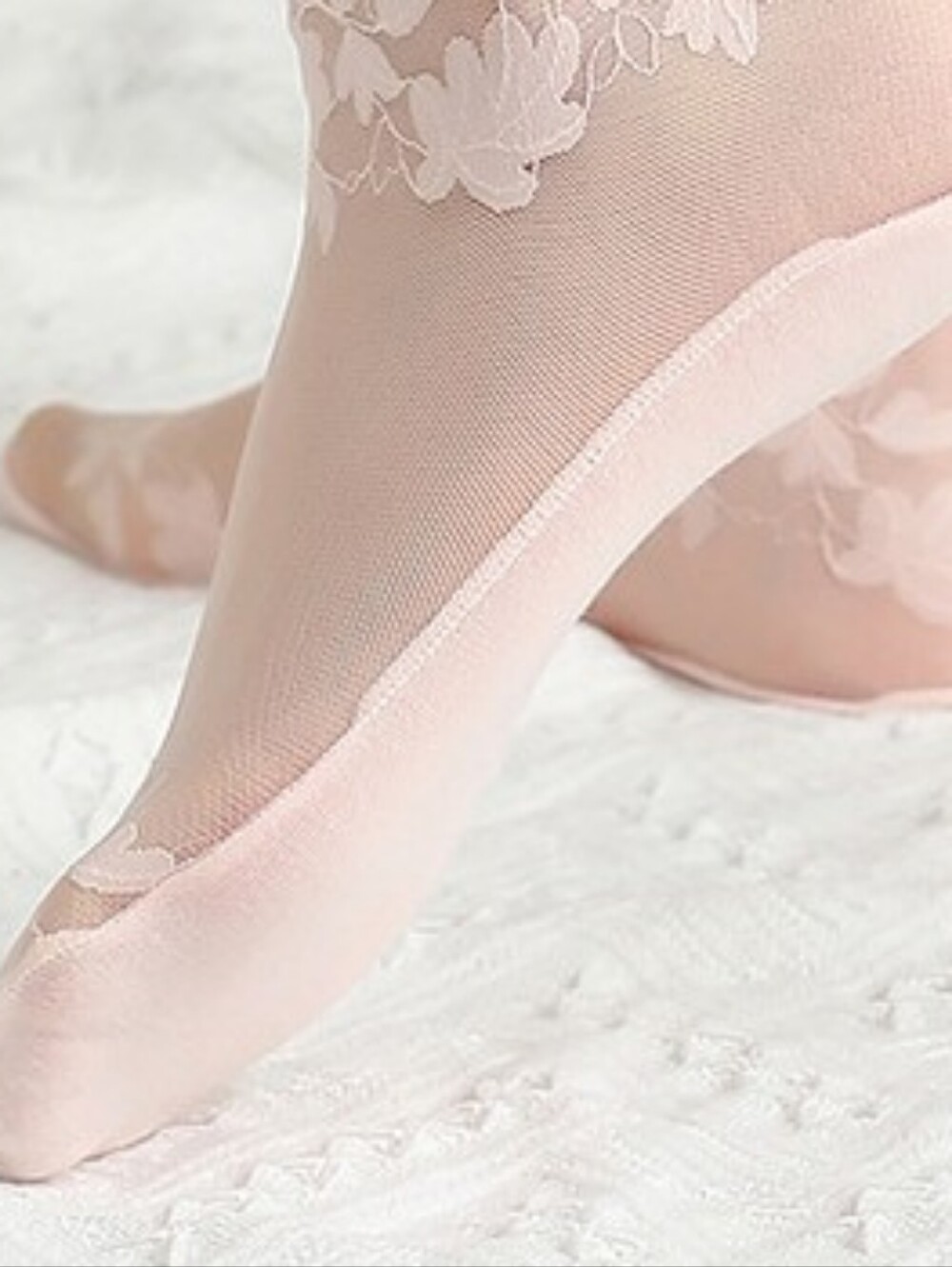 (2) RETRO LACE & TULLE TRANSPARENT SHORT SOCKS. O/S - Picture 3 of 6